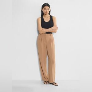 Aritzia The Effortless Pant™ Crepette™ Formal Business Casual Size 0
